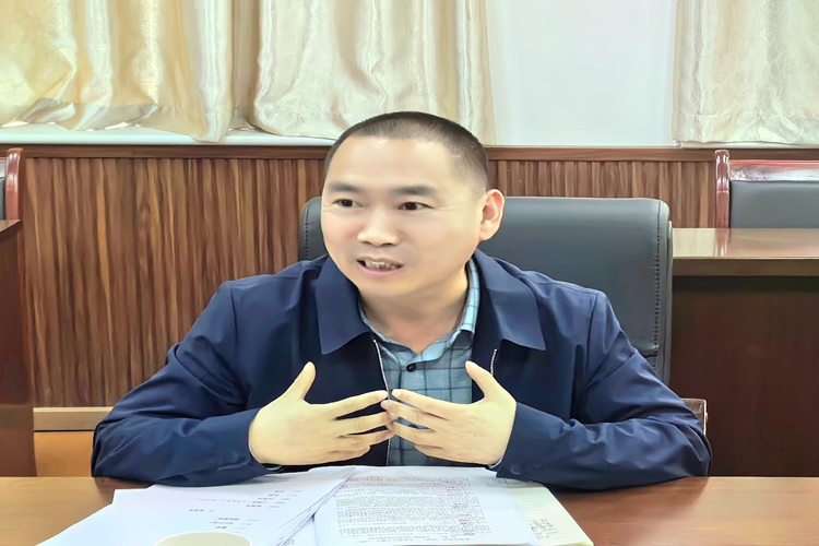 任万军