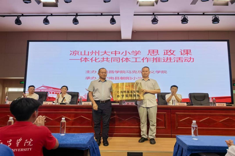 图片1 图片1
