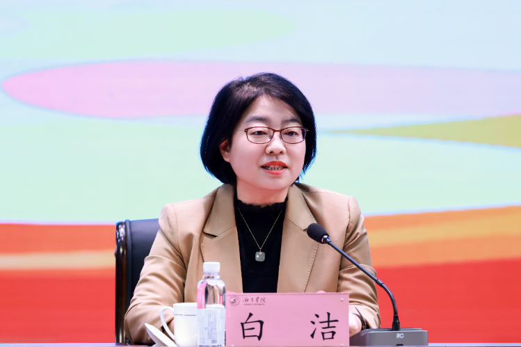 8febb1dc-b41e-45c3-9950-8fe1e1d566ea 8febb1dc-b41e-45c3-9950-8fe1e1d566ea