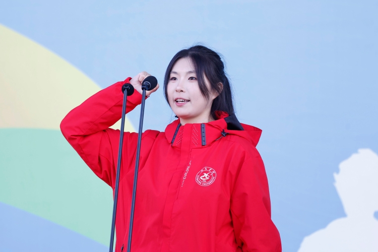 学生代表发言 (2)